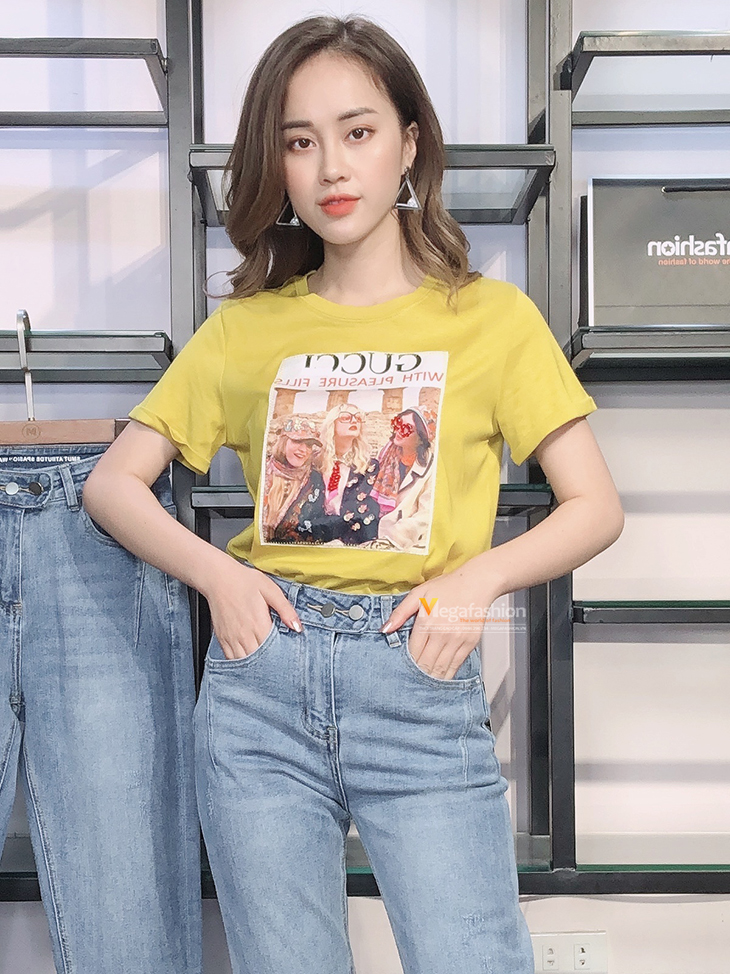 Áo nữ Gucci ba cô gái phối kính mũ cà vạt đính hạt